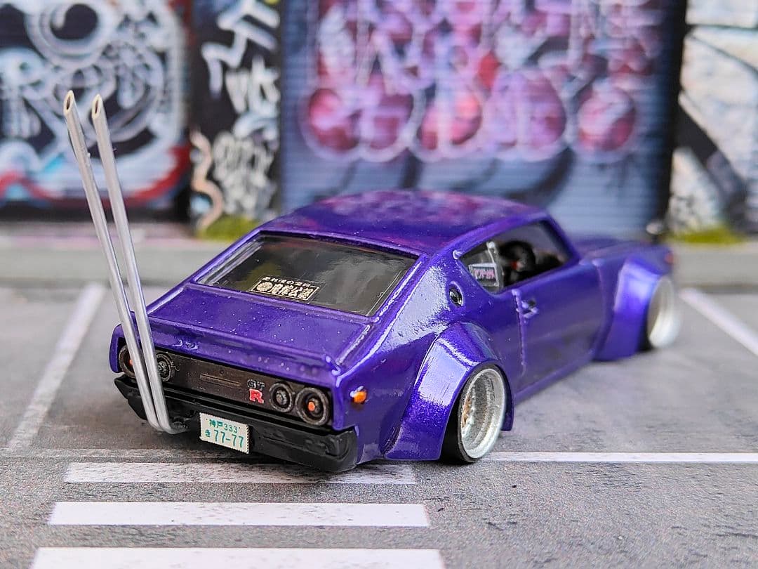 ホットウィールカスタム GTR ケンメリ オーバーフェンダー☆紫☆トミカ改造