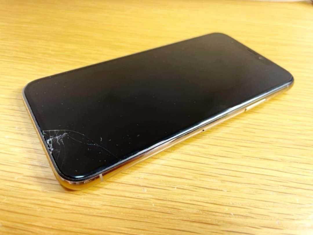 iPhoneXS ゴールド　256GB  SIMロック解除済