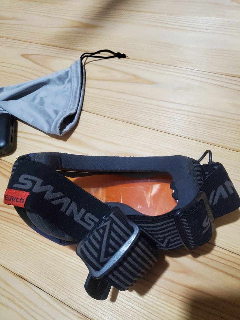 SWANS 電熱ゴーグル　スワンズ　サングラス　ゴーグル　スキー　登山