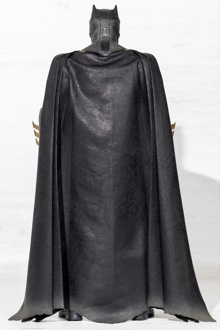 ホットトイズ バットマン タクティカルスーツ ジャスティスリーグ フィギュア