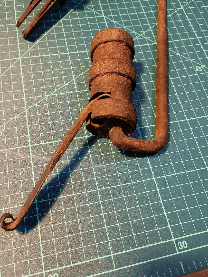 鉄製 海老錠 ２枚バネ