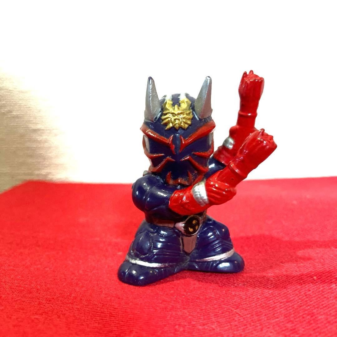 仮面ライダー響鬼 フィギュア 当時物 CSM SHF 真骨彫 希少 紫赤 太鼓