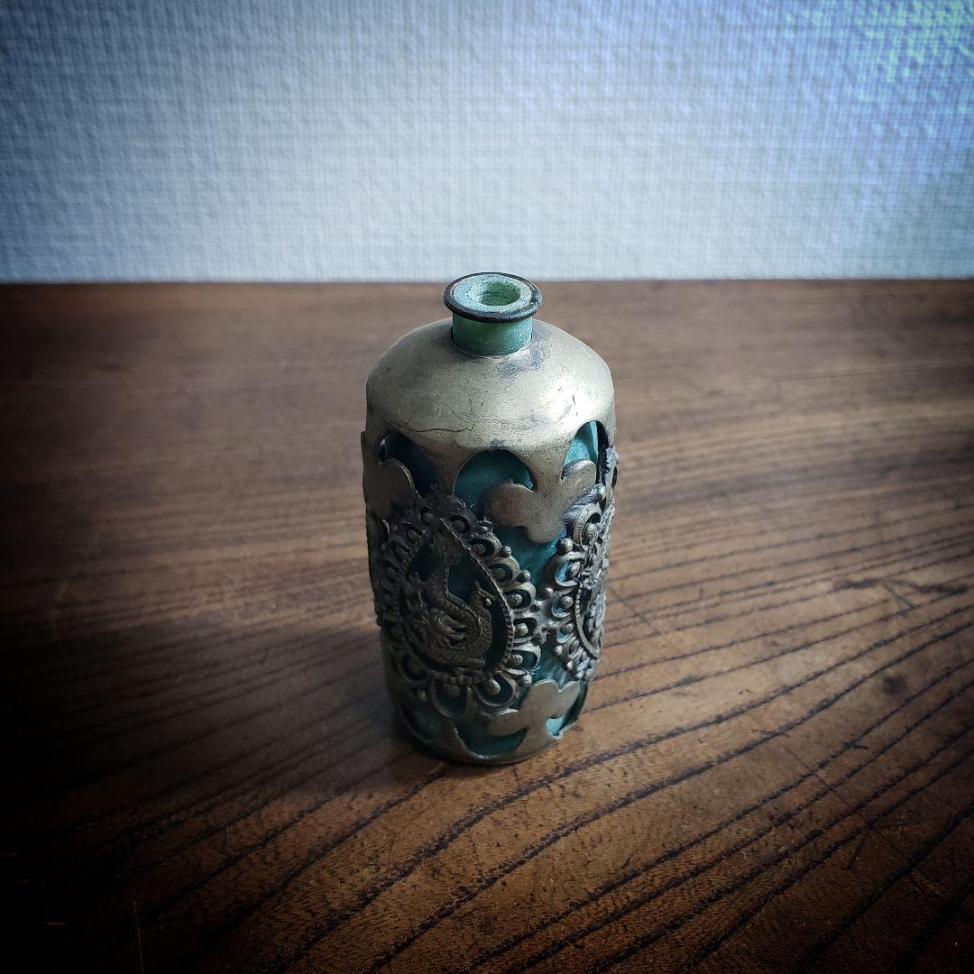 中国骨董　小壺　鼻煙壺　竜　龍　鳳凰　玉石　銘　一輪挿し