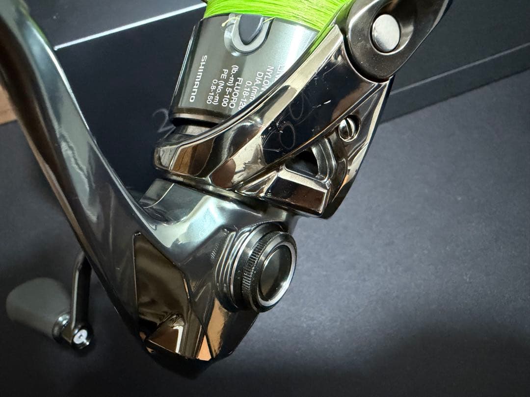 シマノ 22ステラ　2500s リール