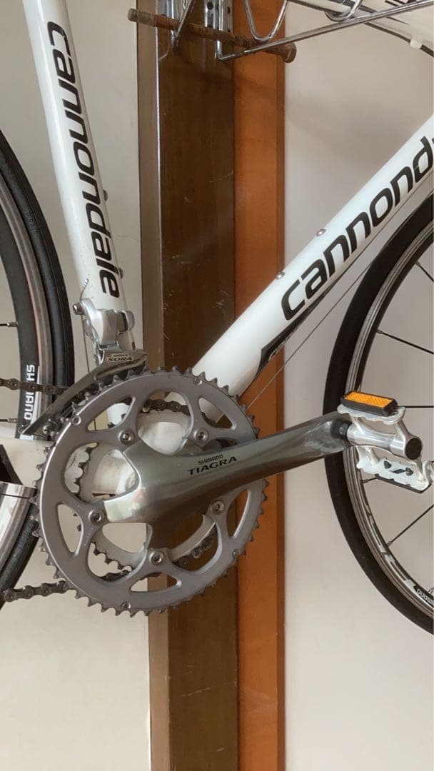 ロードバイク　キャノンデールアルミ製cannondale ultra caad9