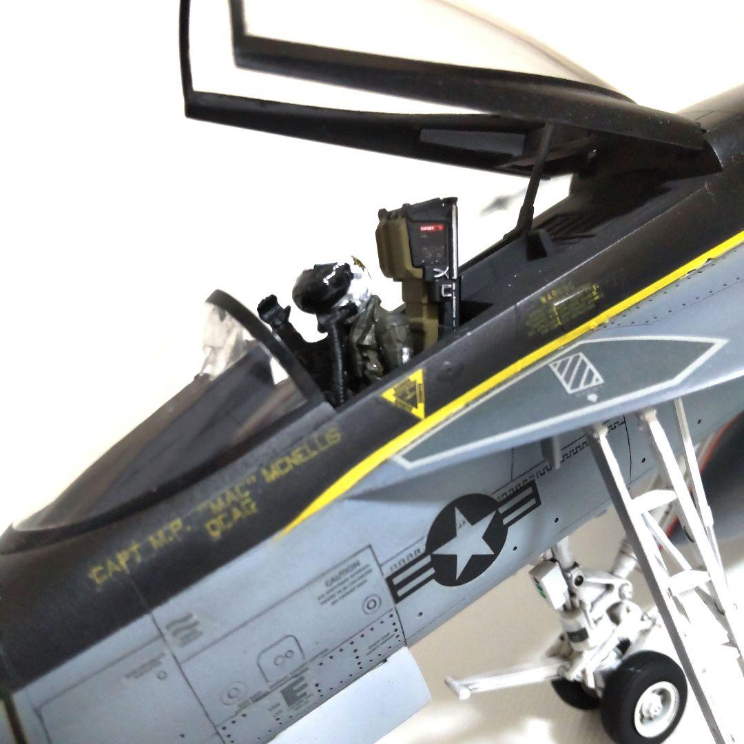 戦闘機プラモデル完成品1/48F-18スーパーホーネット
