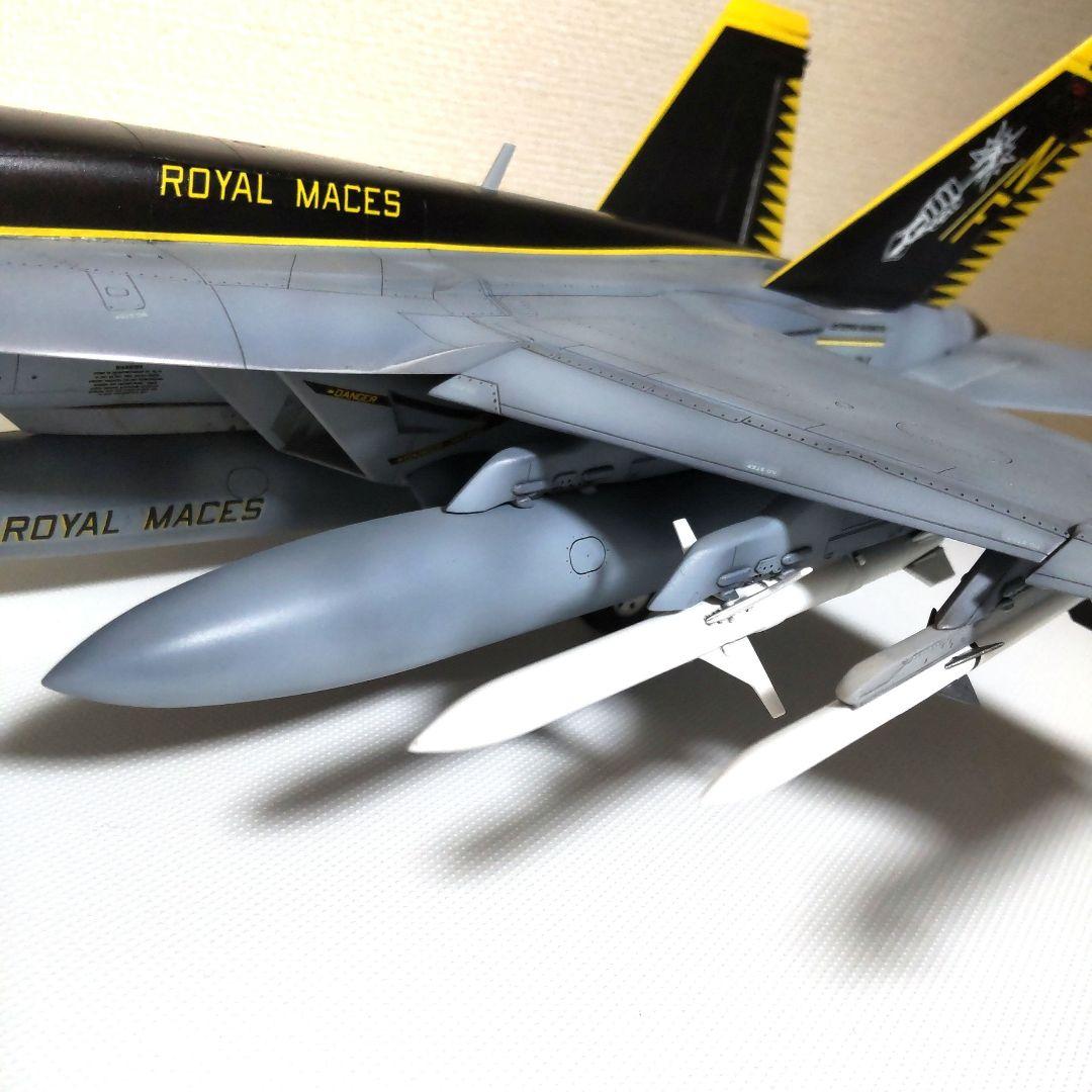 戦闘機プラモデル完成品1/48F-18スーパーホーネット