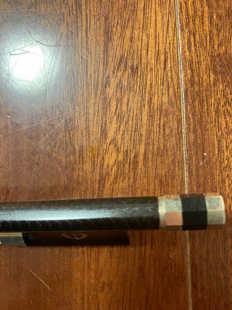 CodaBow（コーダボウ）Diamond SX カーボン製バイオリン弓4/4