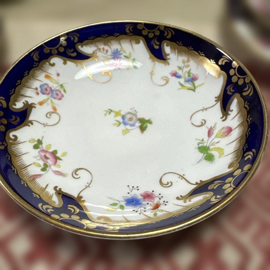 1920-1940年代イギリスアンティークティーカップ・ソーサー、コバルトブルー