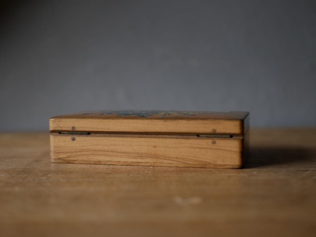 モシュリンヌ　木箱　Nice　ミモザ　すみれ　フランスアンティーク　アンティーク