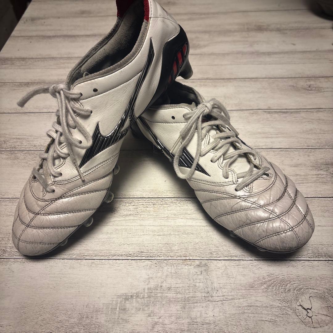 Mizuno Morelia NEO 3サッカーシューズ