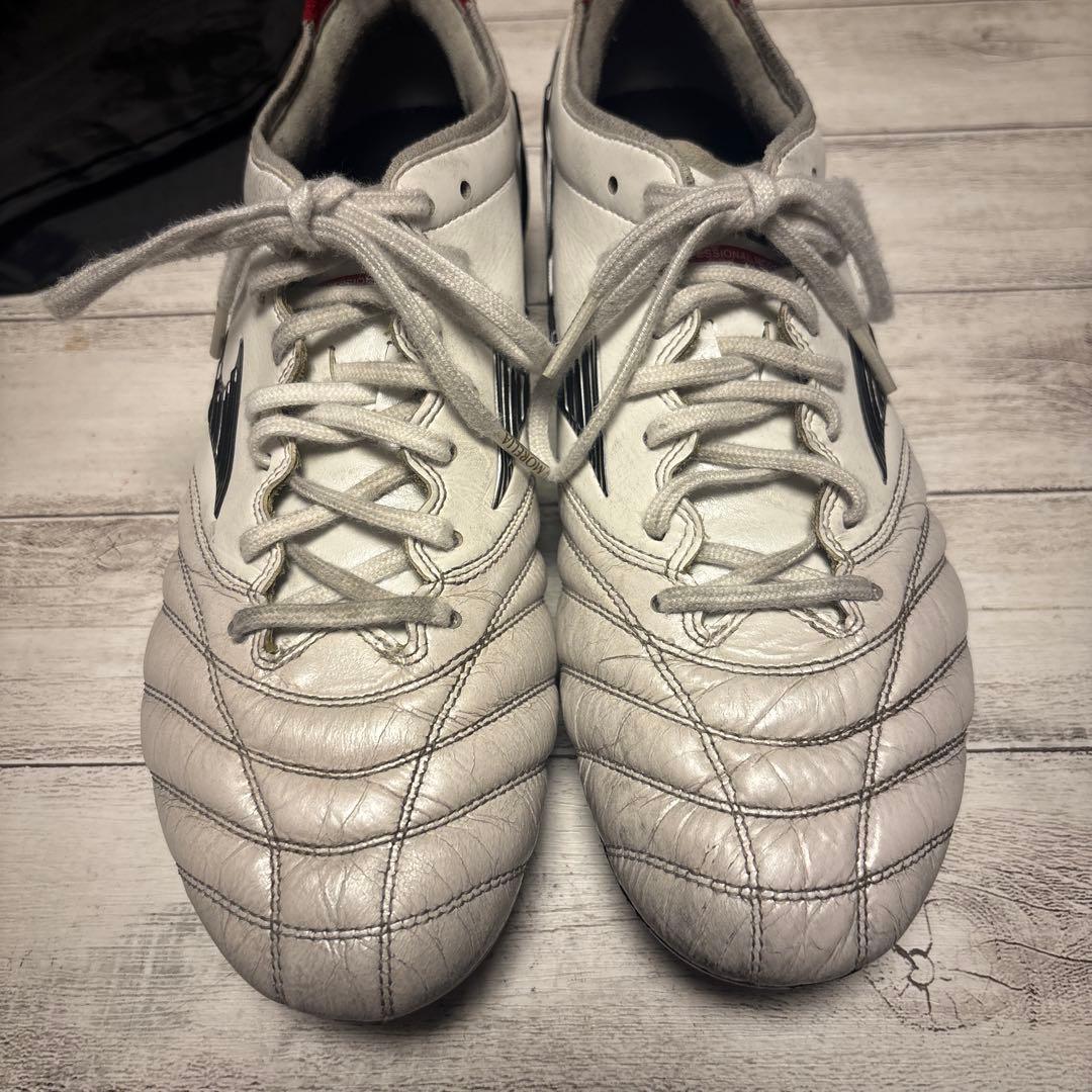 Mizuno Morelia NEO 3サッカーシューズ