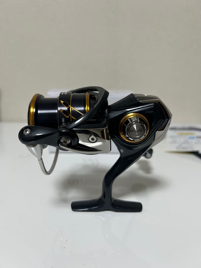 【新品•未使用】ダイワ　21カルディア　LT2500S-XH