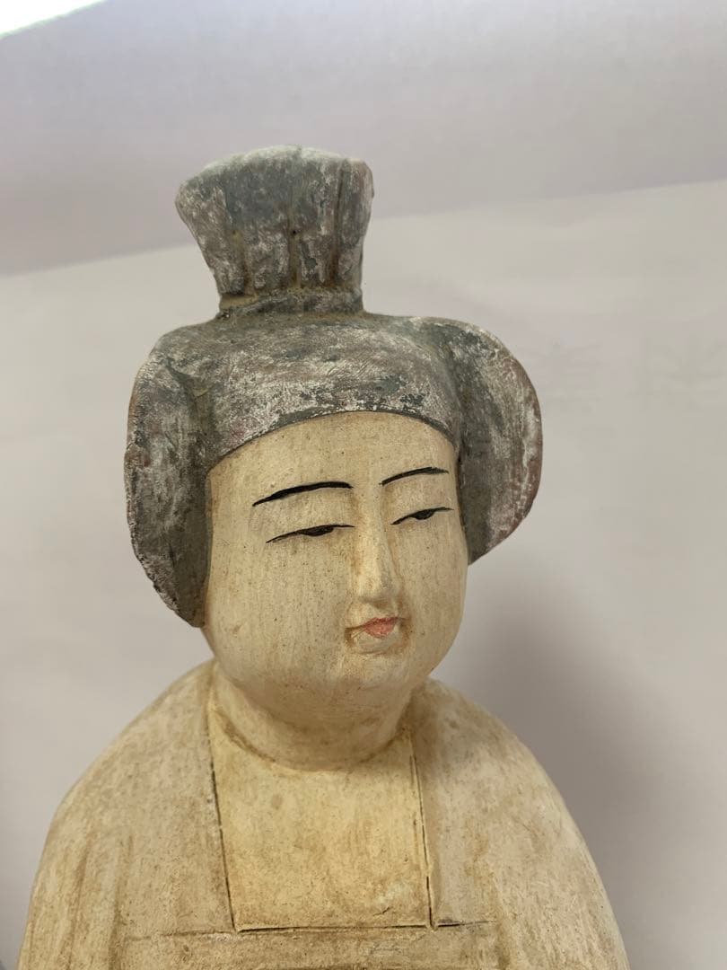 中国美術　唐偏髪拱手女佣　送料込み