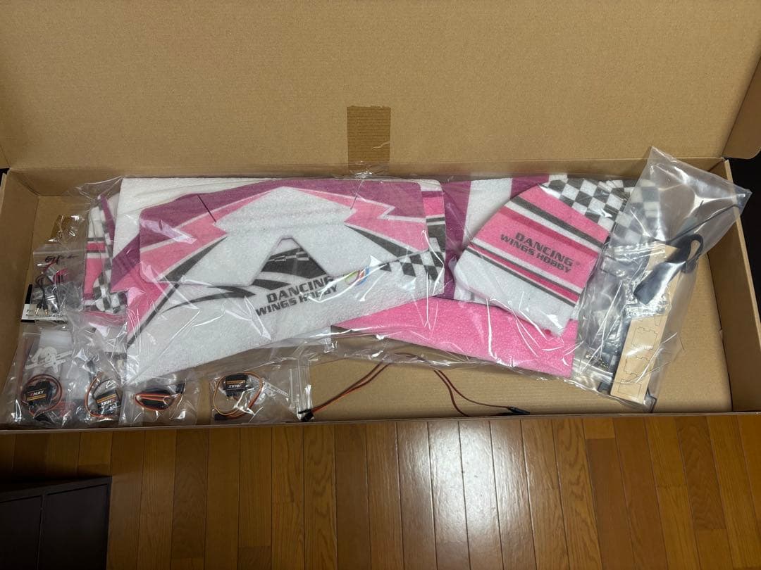 即日発送★★ラジコン飛行機電動　YAK55 3D モーターその他付属付[未組立]