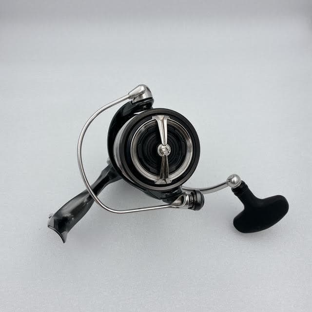 【極美品】DAIWA ダイワ LUVIAS 20ルビアス LT3000-H