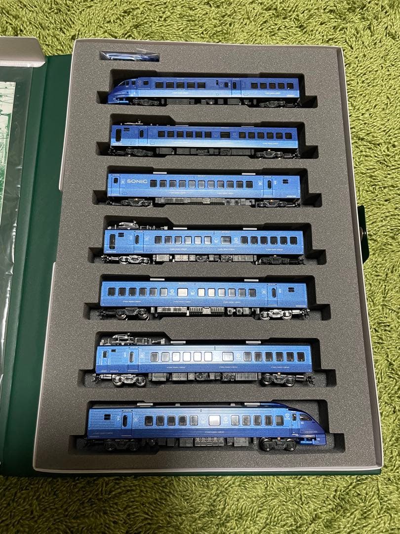 鈴木名人【室内灯入】KATO10-1798 883系ソニック7両セット