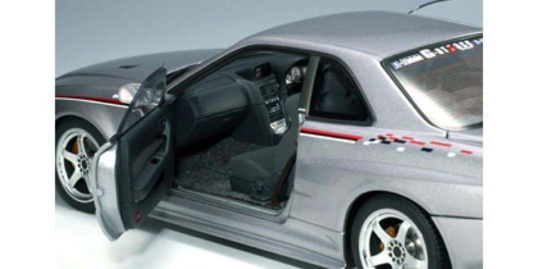 日産 スカイライン  オートアート　1/18 GT-R  R34 ニスモ  S1