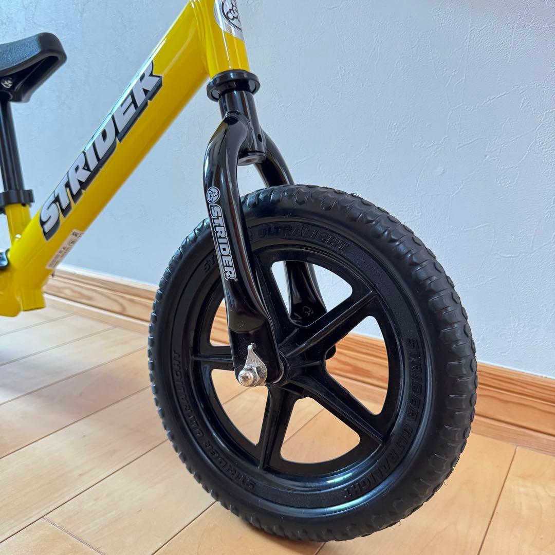 【美品】ストライダー スポーツ 12インチ イエロー 説明書付