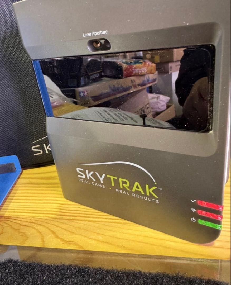 s2049 SKYTRAK 2108 弾道測定機 シミュレーションゴルフ