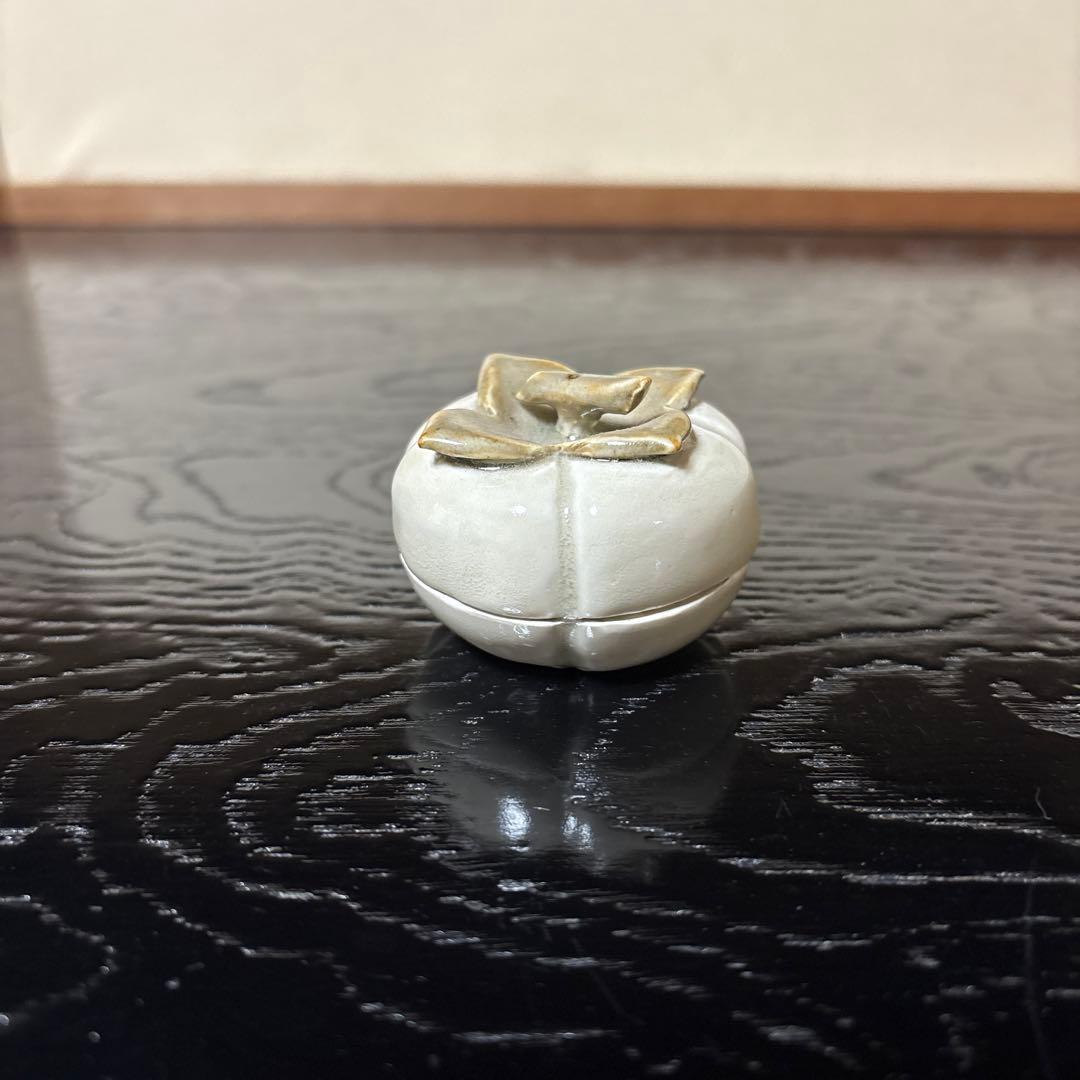 【茶道具】土居庄次造　尾戸焼　柿香合（共箱）