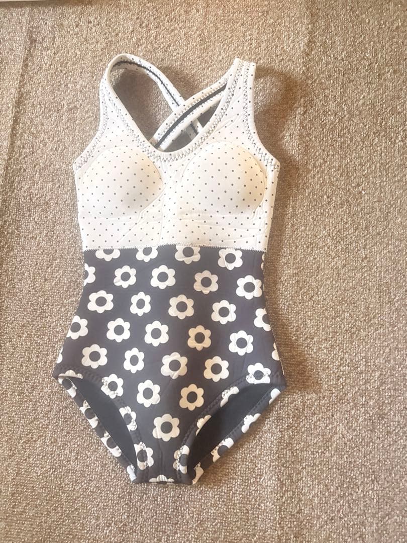 美品　Mellow スイムジョン　sea×me ウェットスーツ　ショートジョン