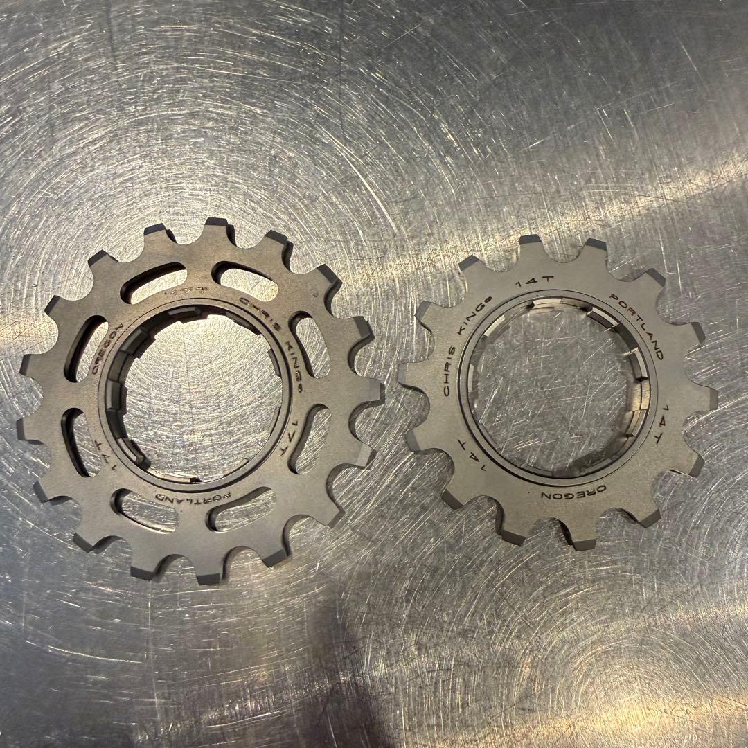 CANYON Stitched360Pro ダートジャンプ ChrisKing