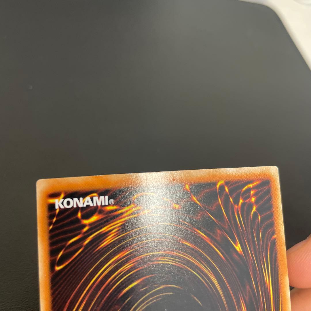 B*e様 混沌の黒魔術師 4枚セット レリーフ×1 パラレル×1 ウルトラ×2