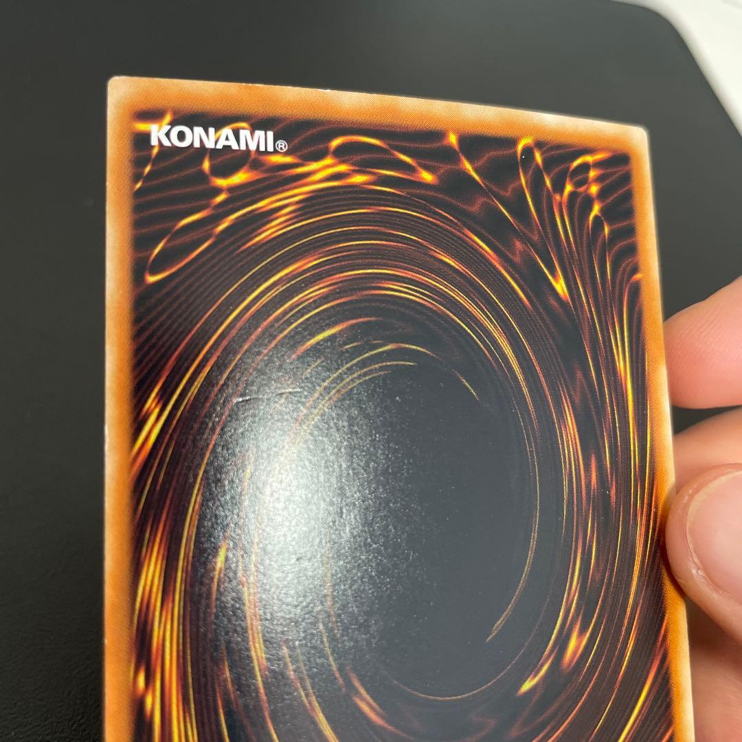 B*e様 混沌の黒魔術師 4枚セット レリーフ×1 パラレル×1 ウルトラ×2