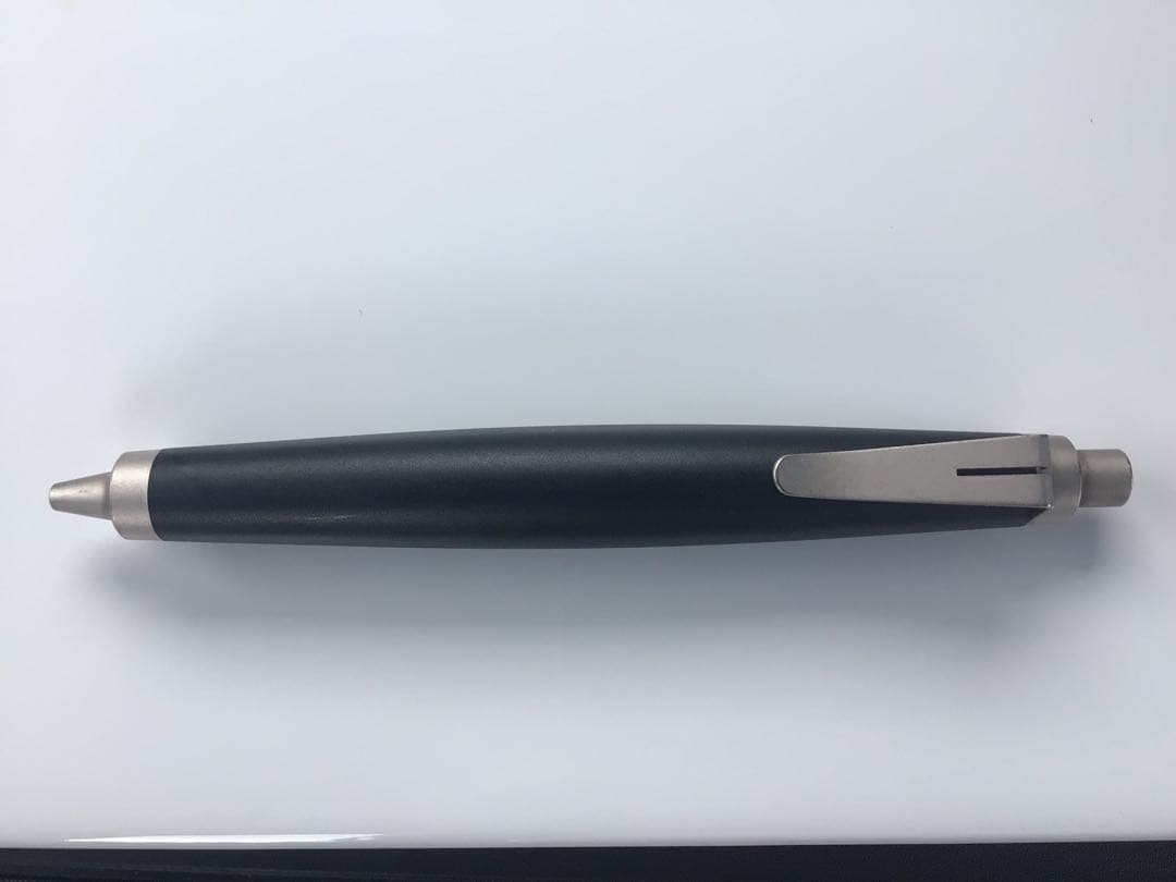 Lamy スクリブル　ボールペン