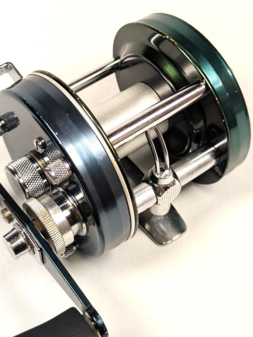 ジャンク品 ABU Ambassadeur5000D アブアンバサダー5000D