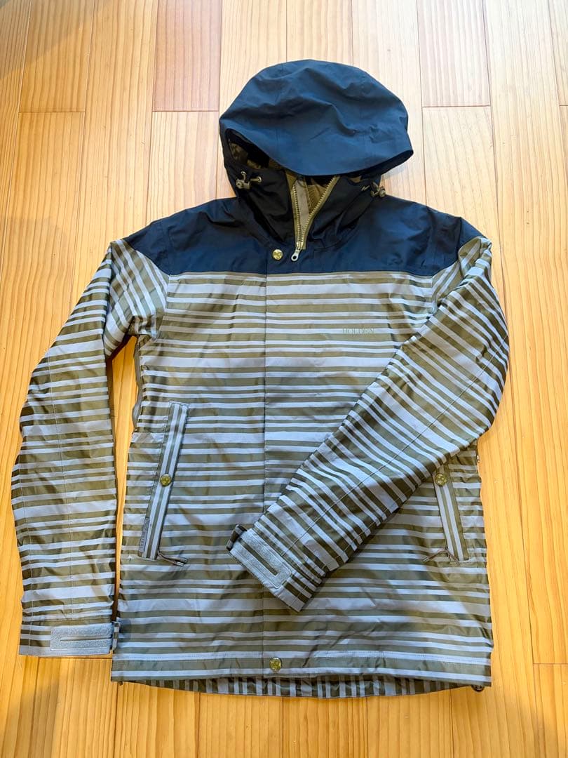 HOLDEN スリム系　Mサイズ　ジャケット・パンツセット　美品