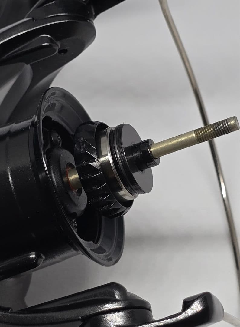 SHIMANO 20ヴァンフォード4000MHGスピニングリール黒/赤