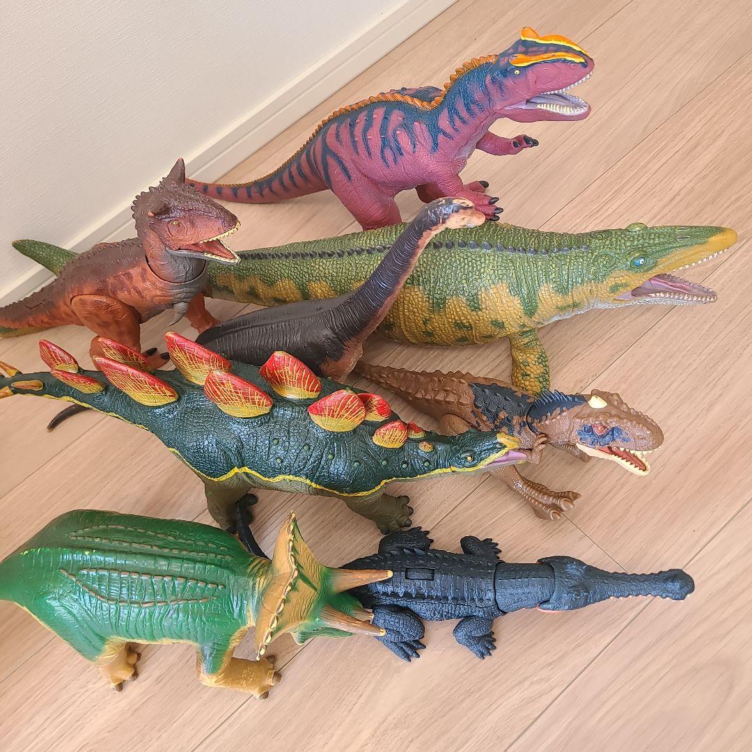 恐竜フィギュア 8体セット