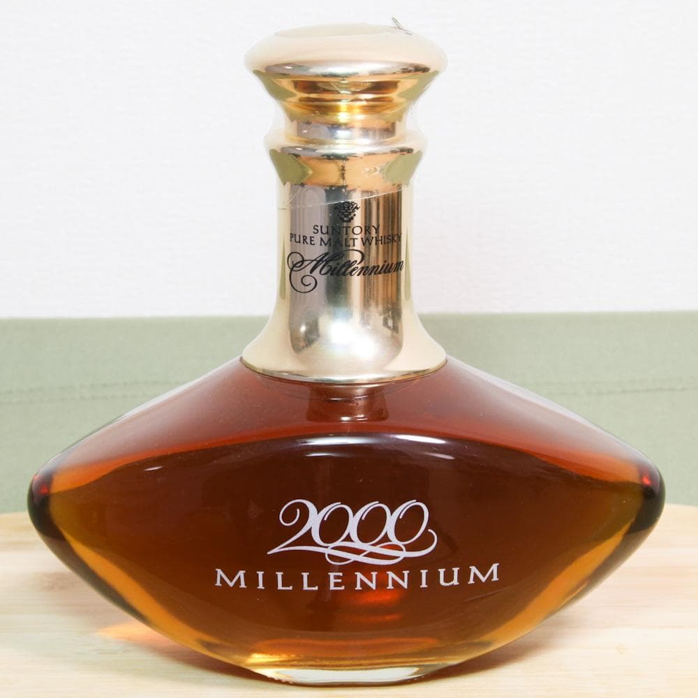 サントリー　ピュアモルトウイスキー　ミレニアム　2000