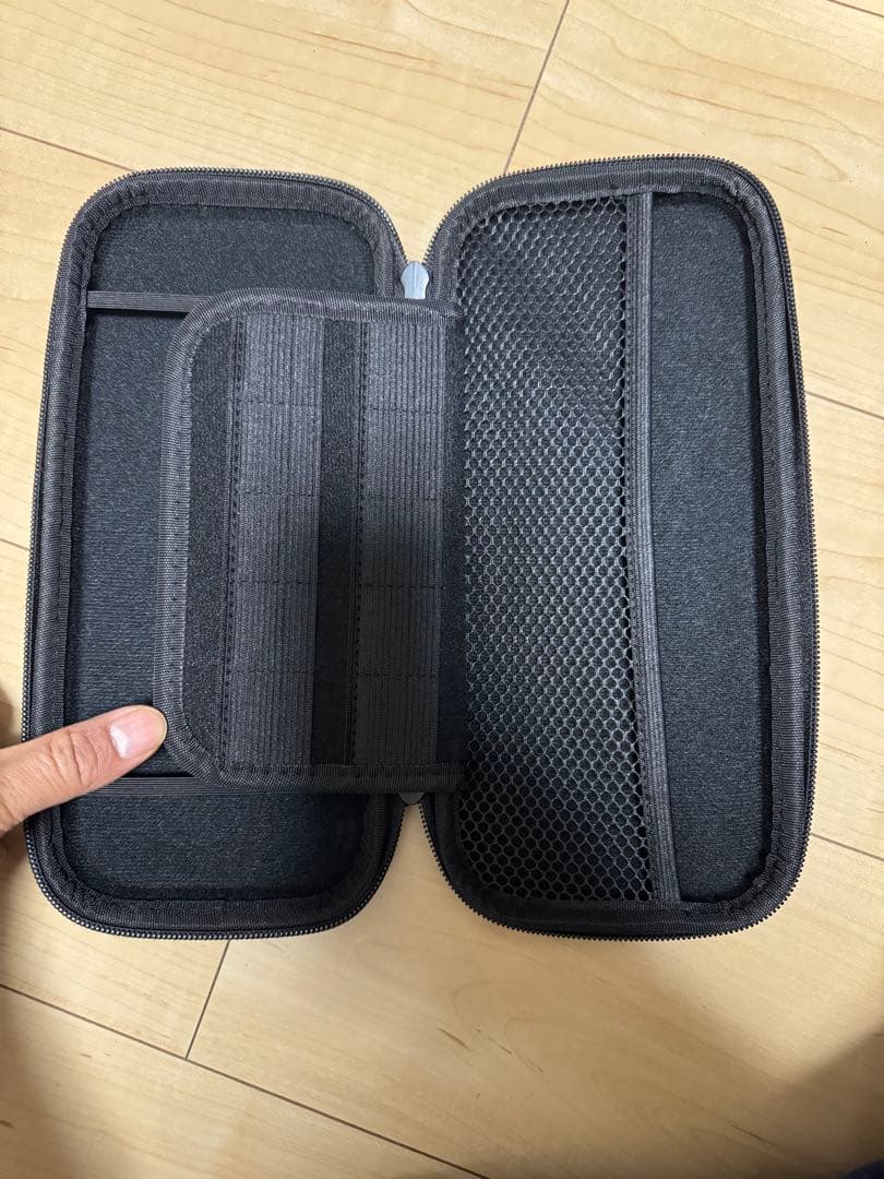 Nintendo Switch 本体 プロコン 、ケース、有線アダプター、その他