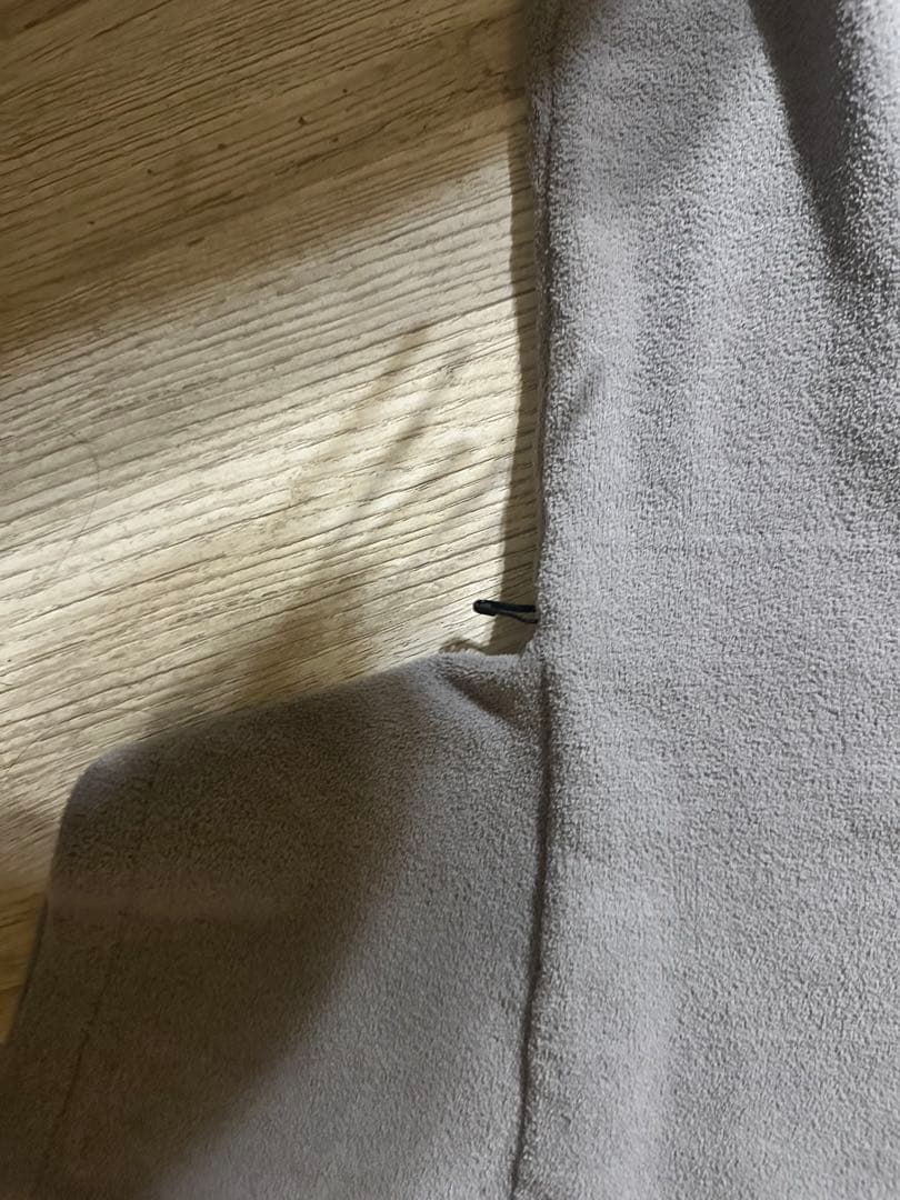 ブリーフィンググレー プリントロゴ 上下