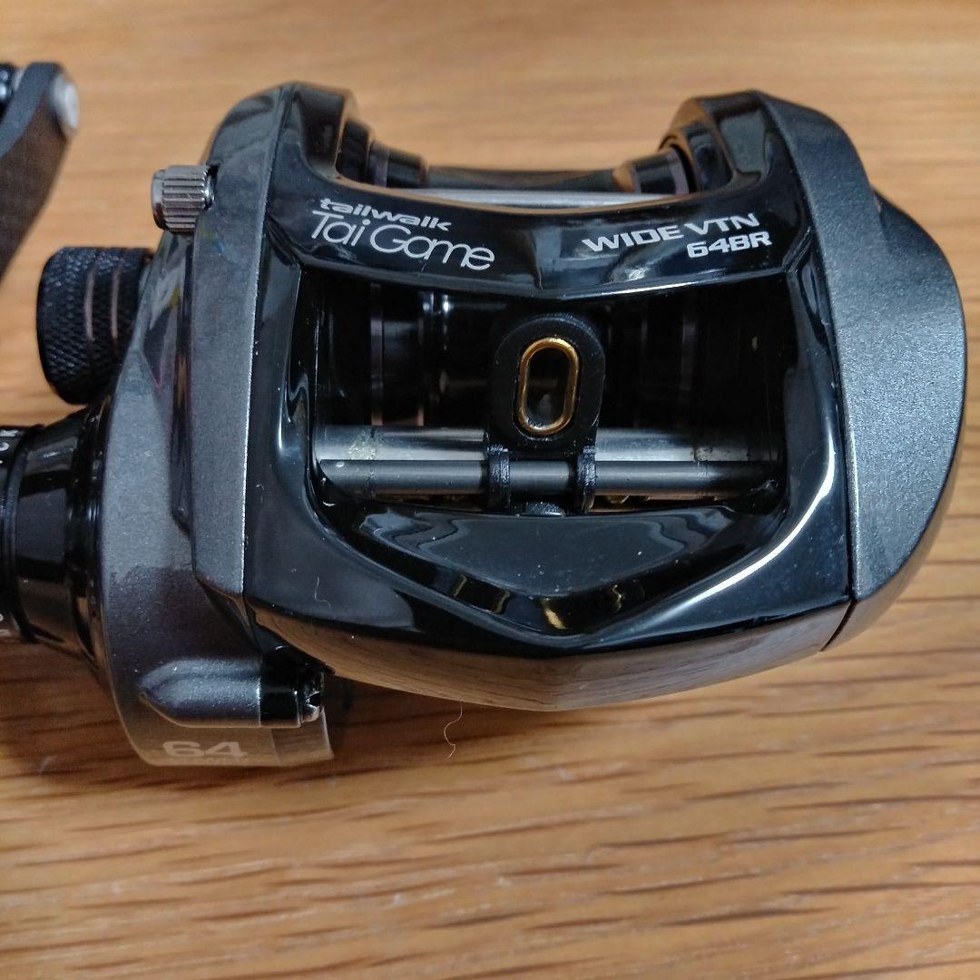 美品 tailwalk Tai Game WIDE 64BR ベイトリール
