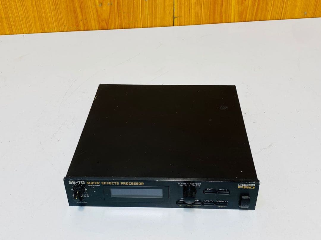 BOSS Pro SE-70 マルチエフェクター 動作確認済み