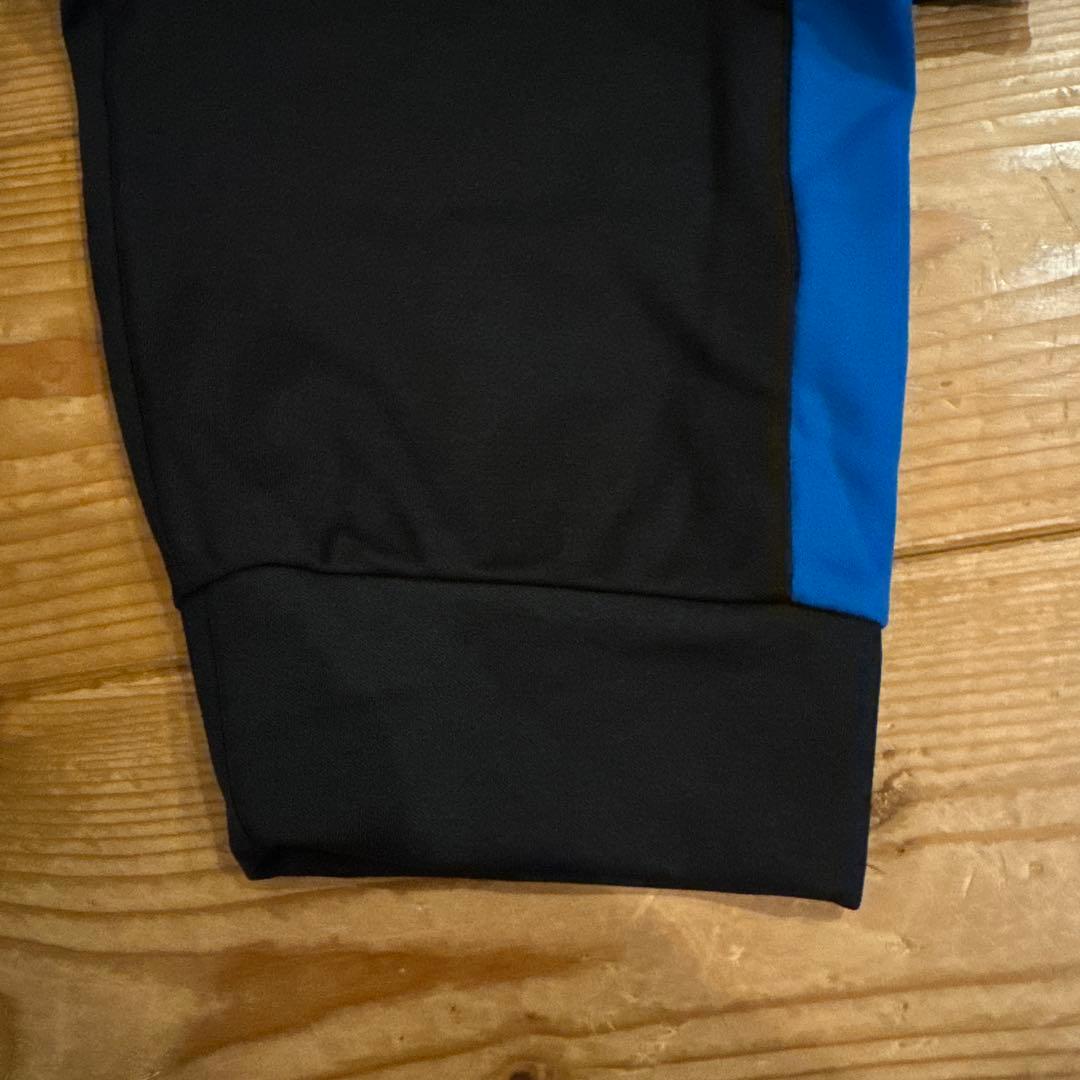 新品　FCバルセロナ　ジャージパンツ Mサイズ スペイン購入