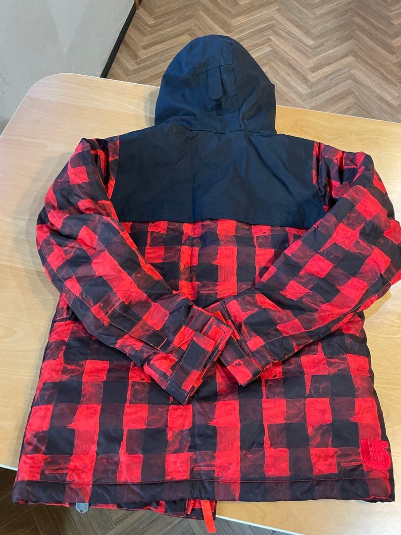 スノーボードウェア　Burton キッズ用　サイズ140