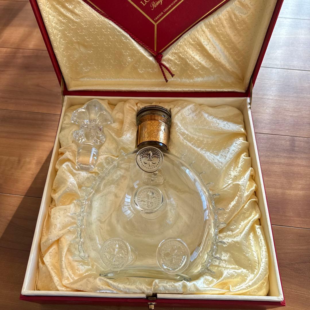 【バカラ社製】レミーマルタン ルイ13世 空瓶＆専用ボックス