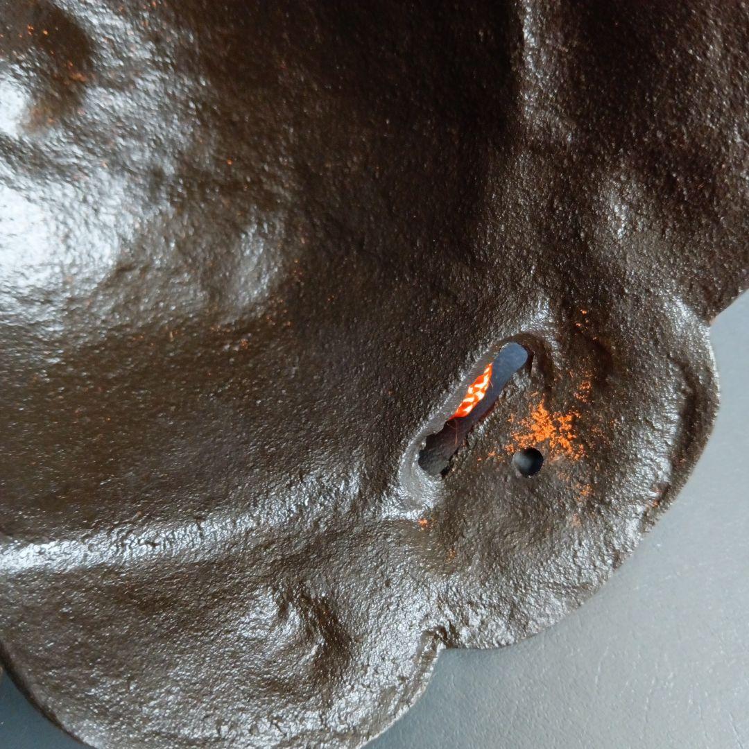 出世兜　兜　節句　置き物　アンティーク　木製台座付き