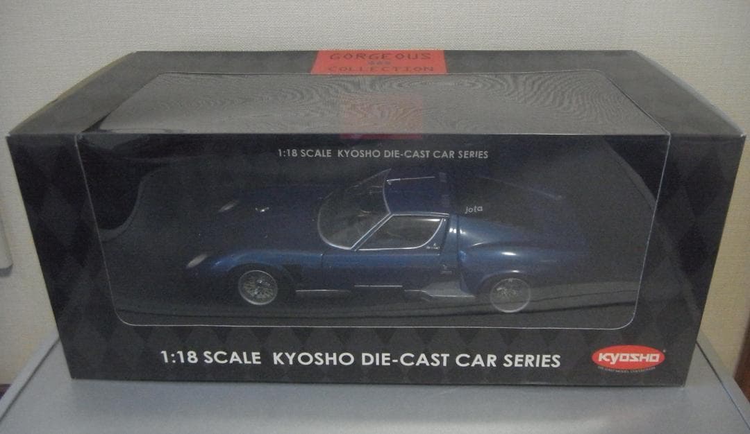 京商 ランボルギーニイオタSVR 1/18 (ダークブルーメタリック)