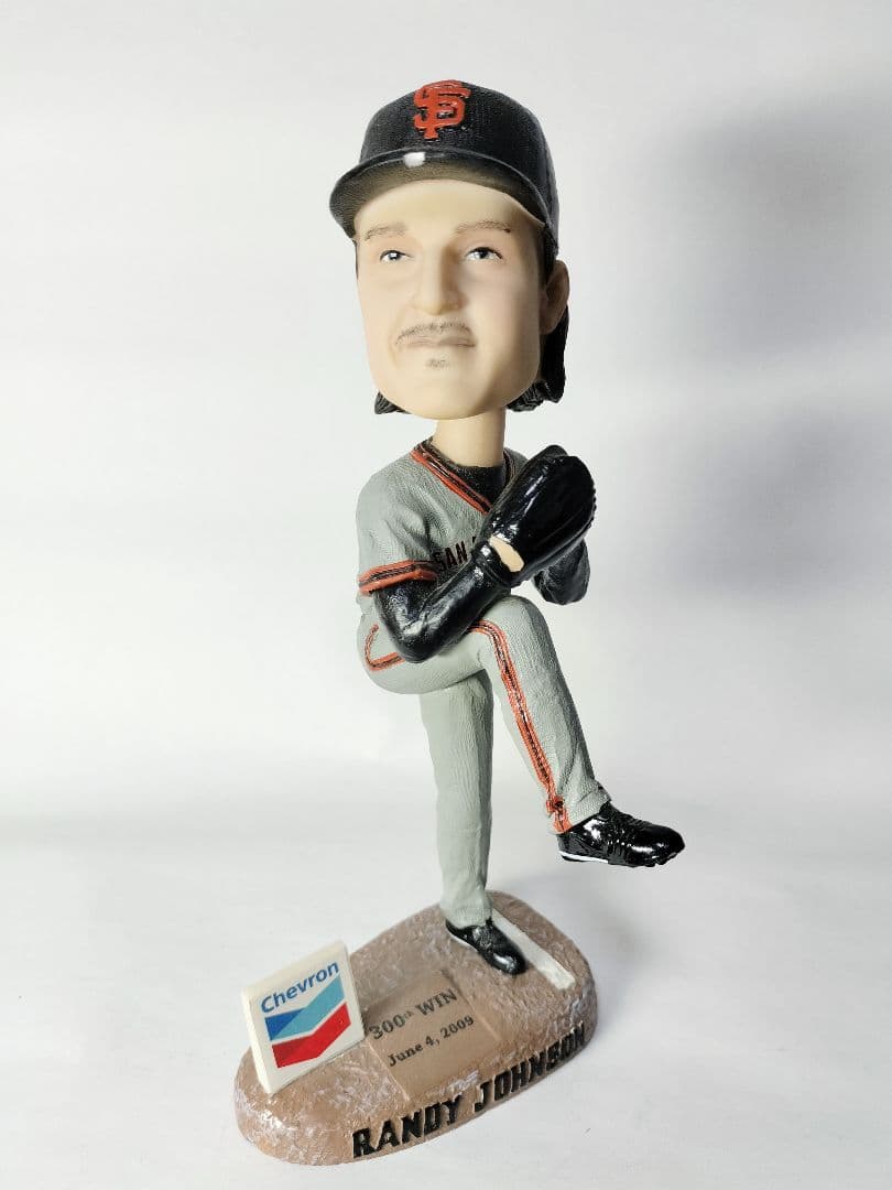 ランディ・ジョンソン／”300勝” ボブルヘッド人形 (2009／ジャイアンツ)