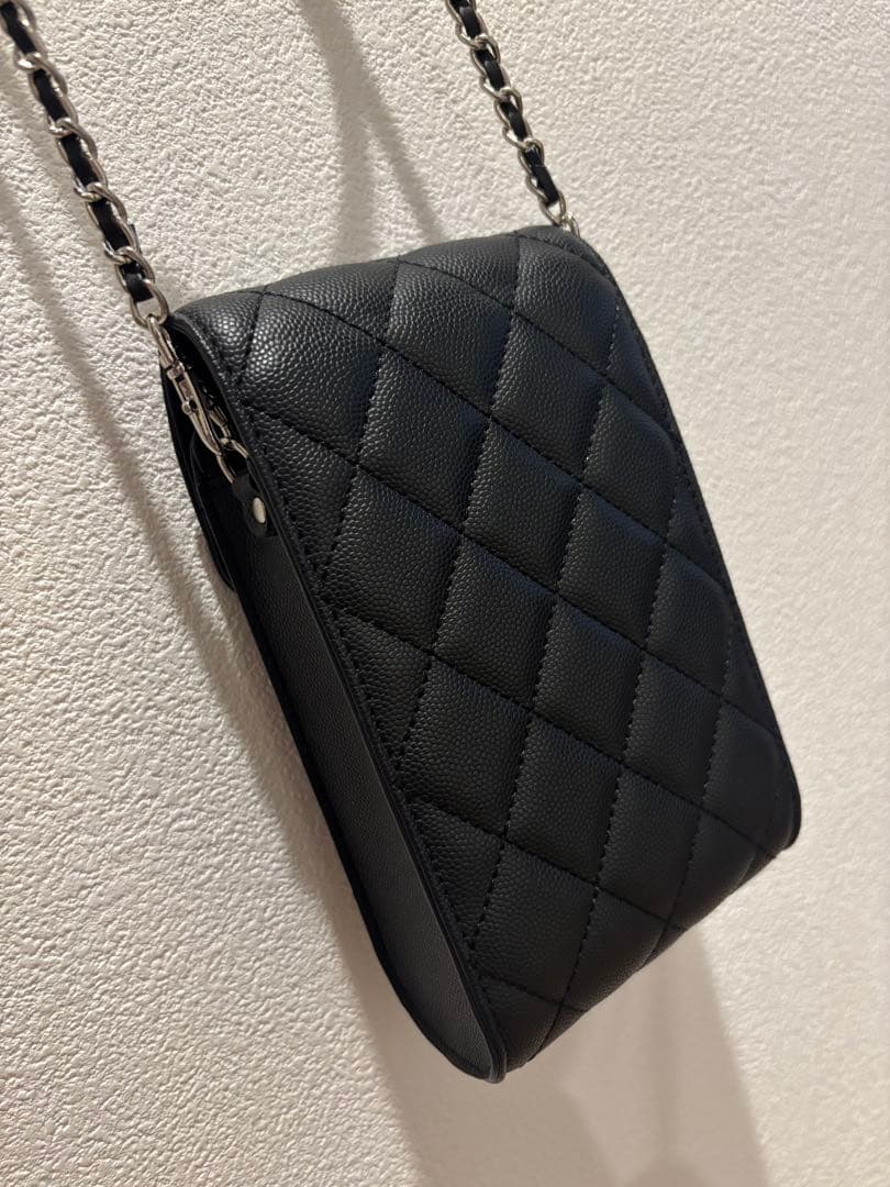 CHANEL シャネル ノベルティ スマホショルダー チェーンポーチ