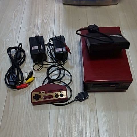 セット品 ファミコン Nintendo 旧世代ゲーム機本体 HVC-NFF