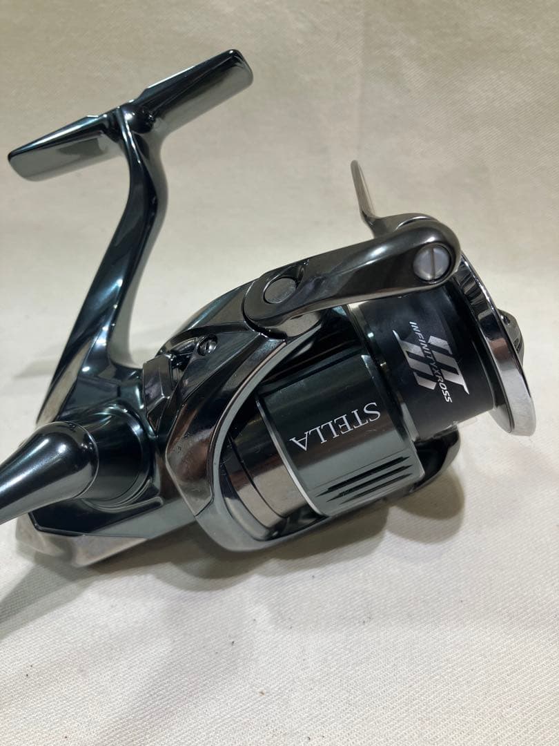 美品未使用　SHIMANO 22 STELLA C3000XG