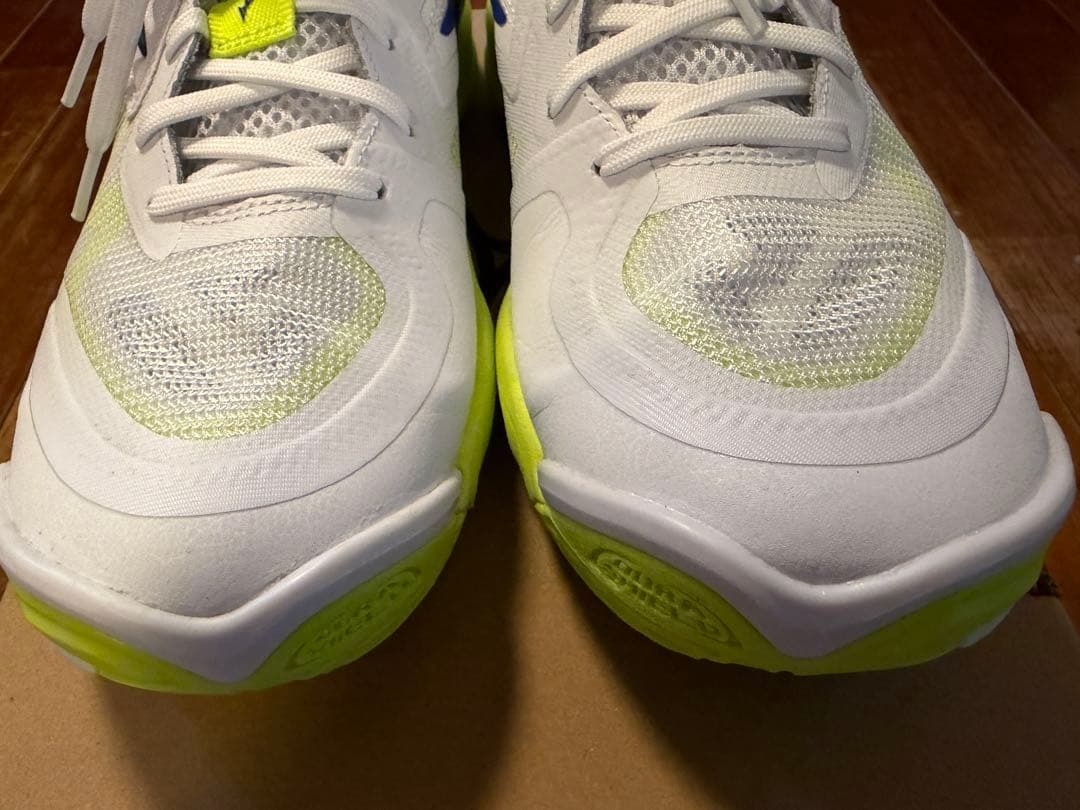 バレーボールシューズ Mizuno WAVE MOMENTUM ELITE