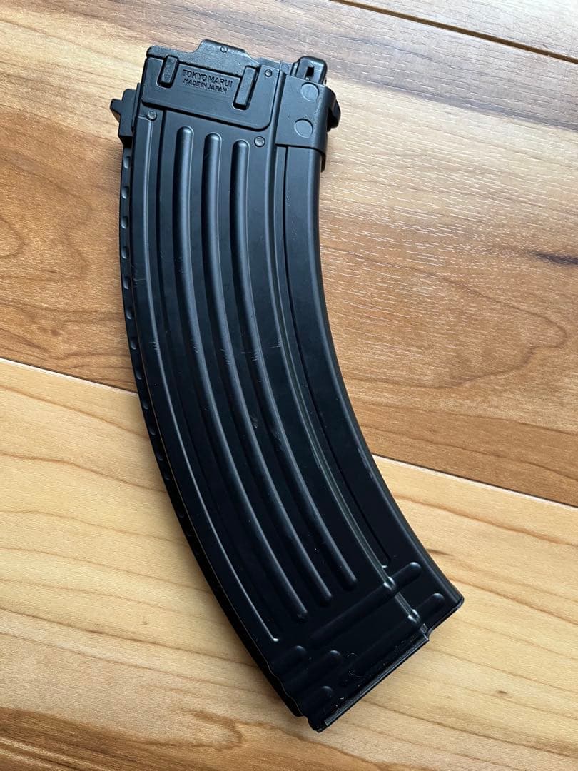 東京マルイ　AKM ガスブロ　マグプルカスタム その他色々　マガジン2つ付き